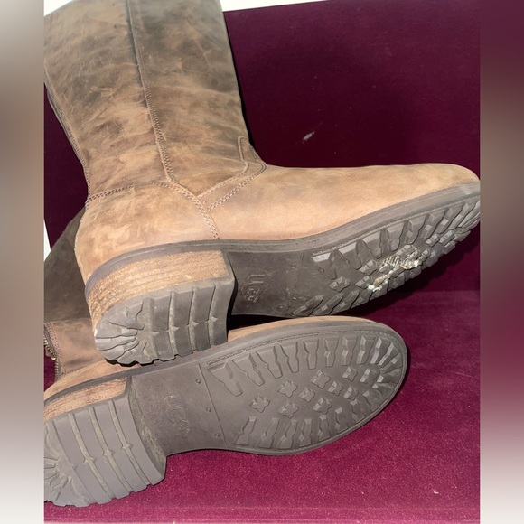 UGG “Seldon” Knee high Riding boots chunky boots. One time use. Sz. 11. - Picture 6 of 11